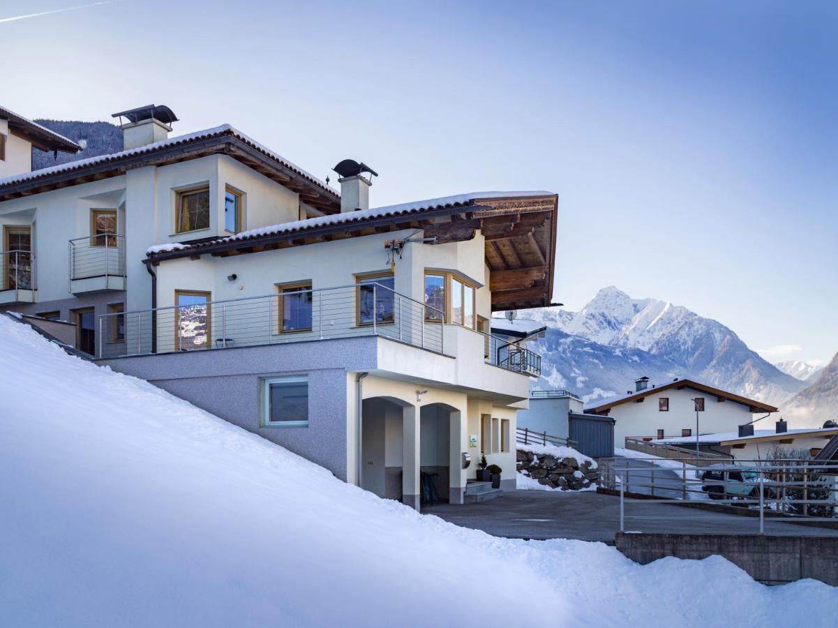 Monis Apartment Ramsau im Zillertal Exterior photo